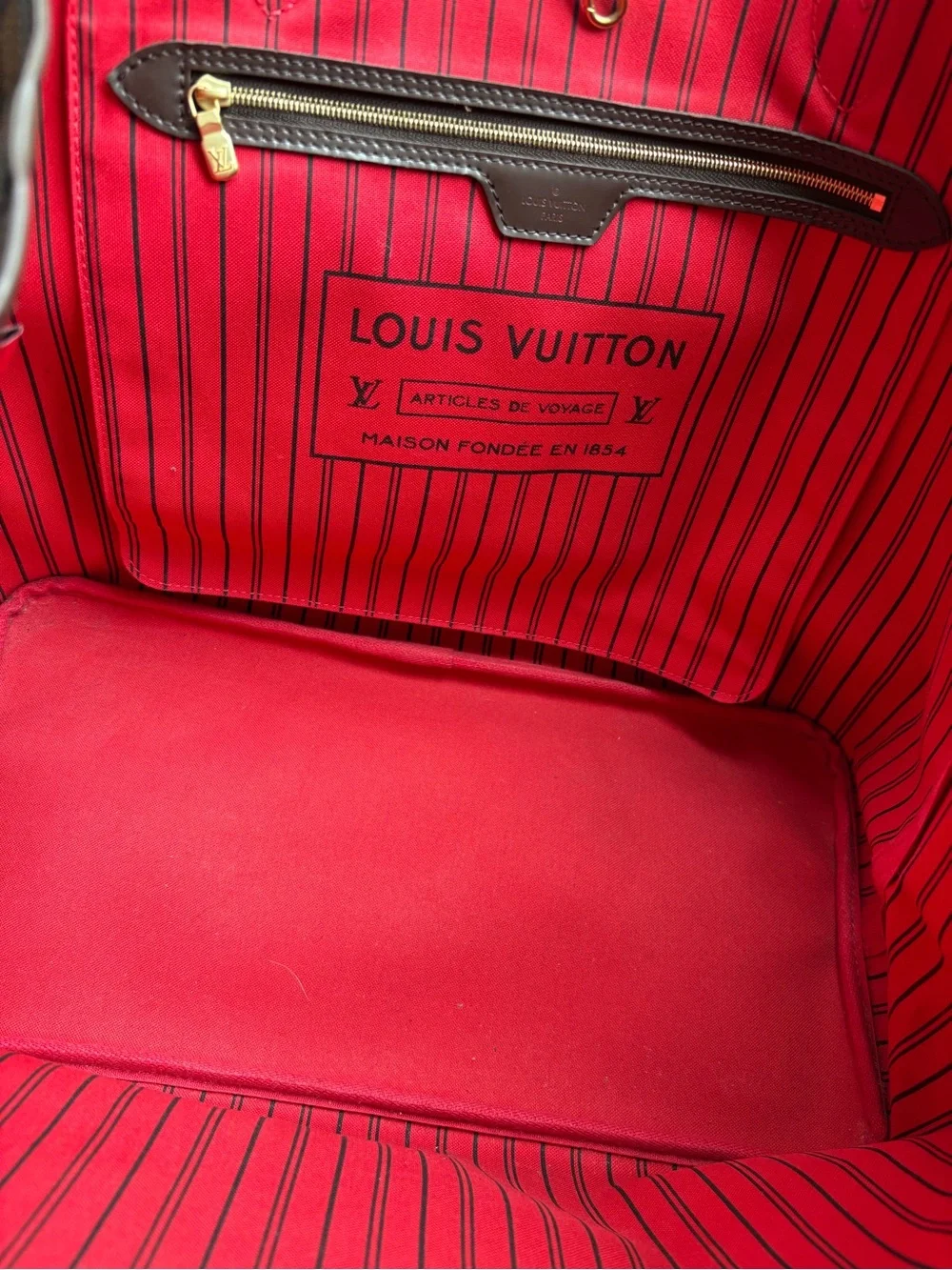 Louis Vuitton classic louis